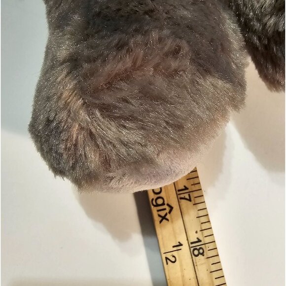 Great Wolf Lodge Story Time Fleece Blanket and 17" BAB Violet The Wolf Plush - Picture 12 of 12